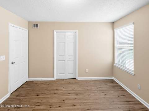 10474 Indian Walk Road, Jacksonville FL - photo 10 of 58