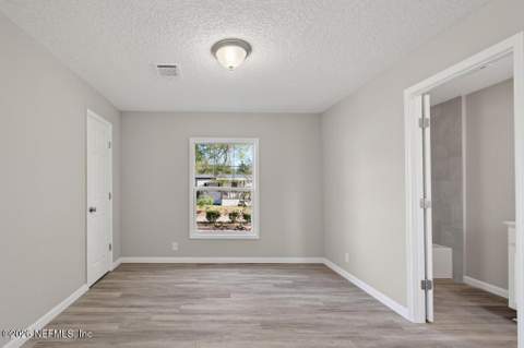 7052 Jammes Road, Jacksonville FL - photo 23 of 62