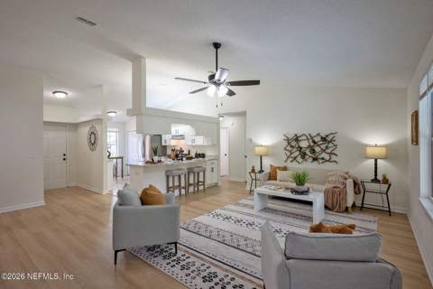 3902 Hunters Lake Circle, Jacksonville FL - photo 6 of 34