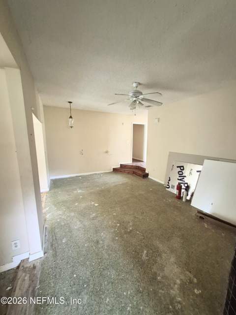6046 Kinnon Drive, Jacksonville FL - photo 11 of 11