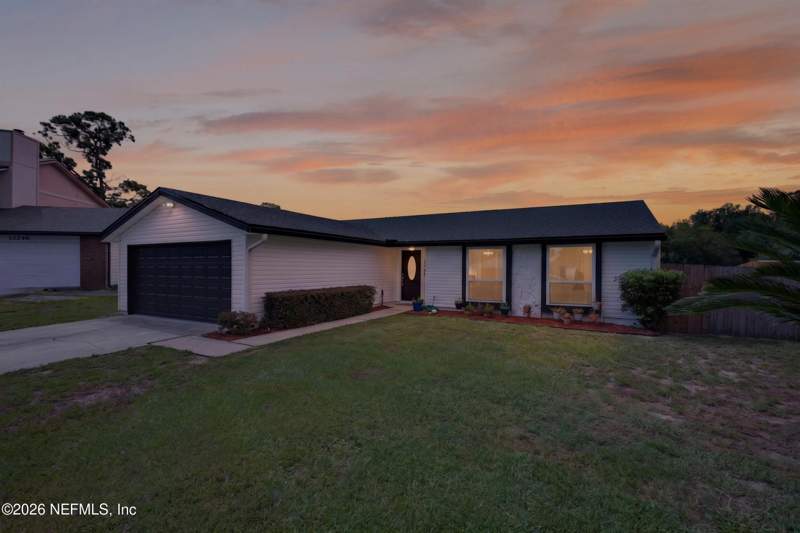 3 bedroom Single Family Residence at 12240 Chippenham Court, Cobblestone, Jacksonville — photo 5