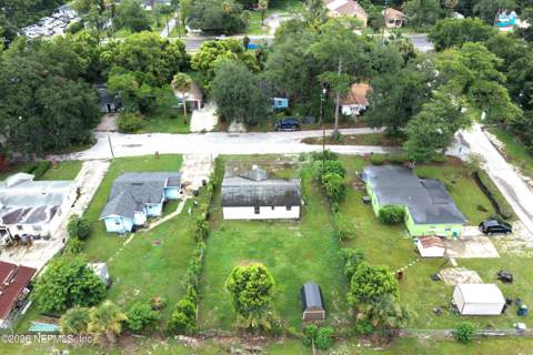 3736 Pine View Circle, Jacksonville FL - photo 9 of 21