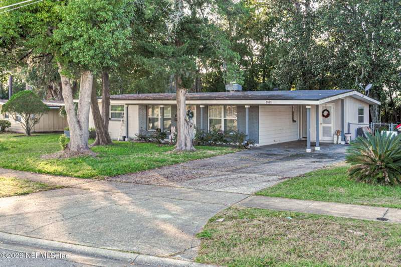 3 bedroom Single Family Residence at 3008 Carrevero Drive, Loran Estates, Jacksonville — photo 3