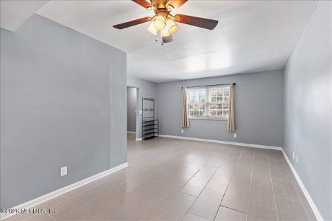 4803 Windrush Lane #A-2-B, Jacksonville FL - photo 6 of 20