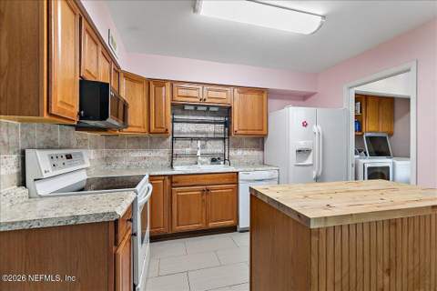 4803 Windrush Lane #A-2-B, Jacksonville FL - photo 9 of 20