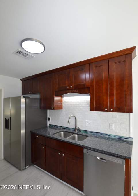2045 Derringer Road, Jacksonville FL - photo 14 of 37