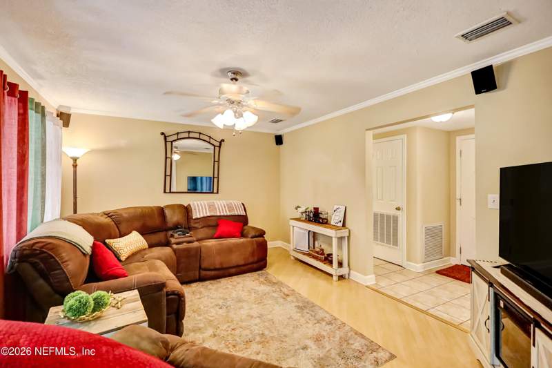 3 bedroom Single Family Residence at 2002 Ryar Road, Sans Souci, Jacksonville — photo 5
