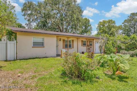 2859 Loran Drive, Jacksonville FL - photo 8 of 39