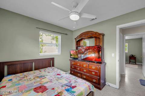 2859 Loran Drive, Jacksonville FL - photo 16 of 39