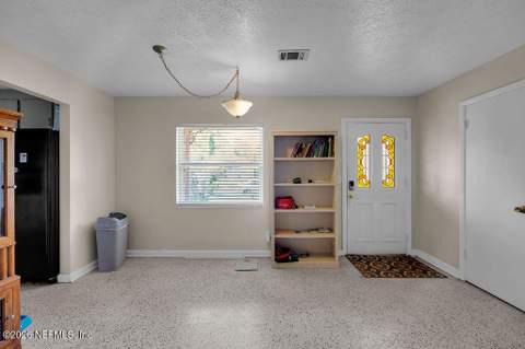 2859 Loran Drive, Jacksonville FL - photo 19 of 39