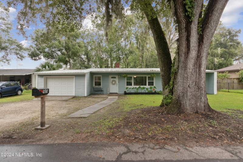 2 bedroom Single Family Residence at 45180 Booth Street, Callahan, Callahan — photo 2