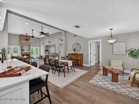 1161 Whispering Pines Road, St. Johns FL - photo 9 of 49
