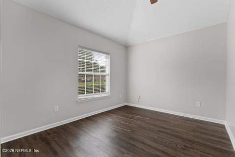 13925 Fish Eagle Drive, Jacksonville FL - photo 8 of 43