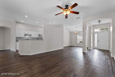 13925 Fish Eagle Drive, Jacksonville FL - photo 15 of 43