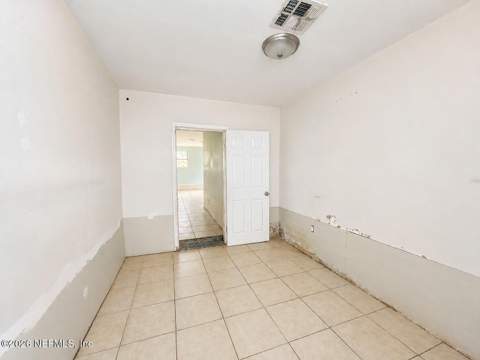 1735 Ribault Scenic Drive, Jacksonville FL - photo 12 of 31