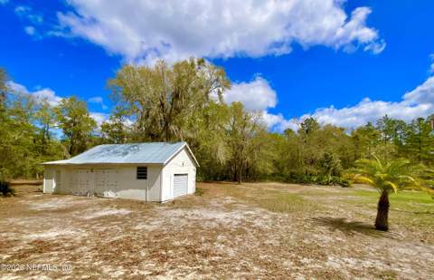 2569 SE 50th Street, Keystone Heights FL - photo 11 of 53