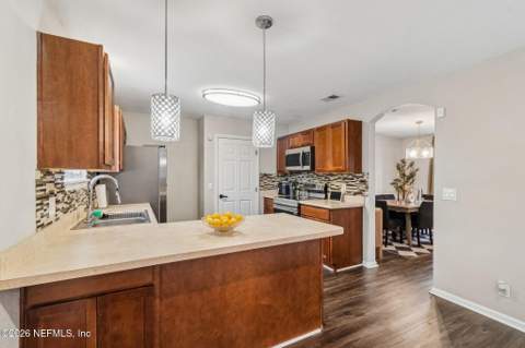 1066 Montego Bay Drive, Jacksonville FL - photo 18 of 53