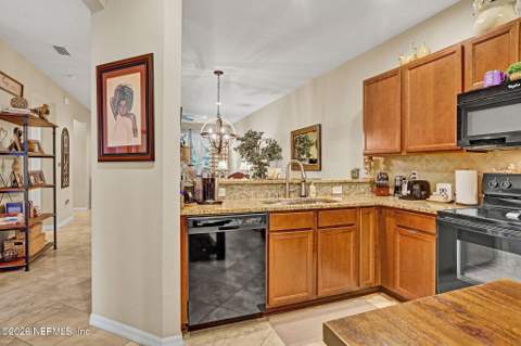 11726 Surfbird Circle, Jacksonville FL - photo 7 of 33