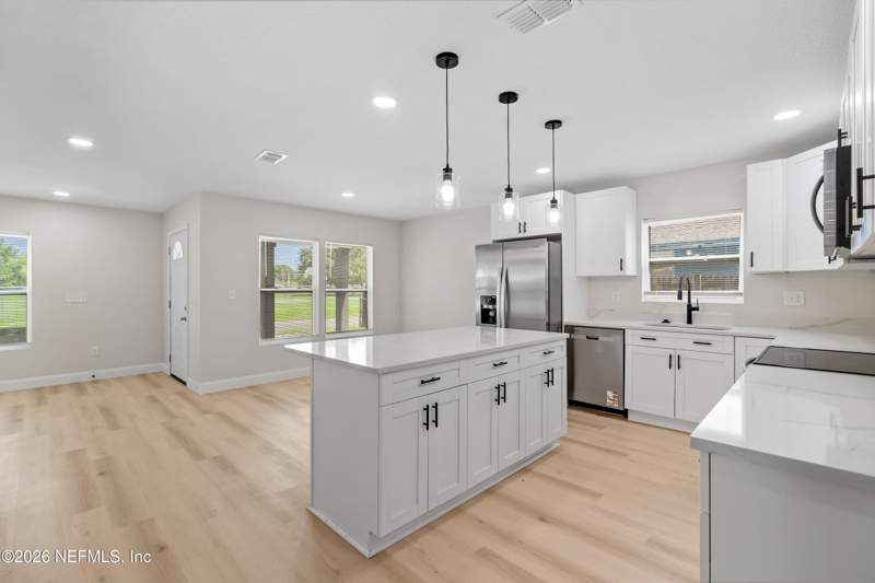 4 bedroom Single Family Residence at 1046 Line Street, Grand Addn To Jax, Jacksonville — photo 5