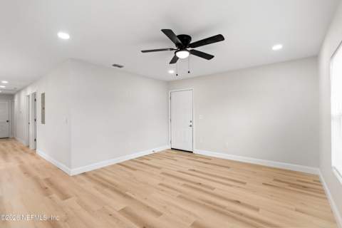 1046 Line Street, Jacksonville FL - photo 11 of 37