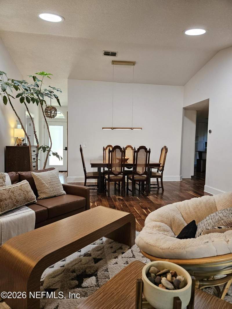 4 bedroom Single Family Residence at 1124 Linkside Court, Selva Linkside, Atlantic Beach — photo 4