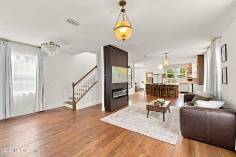 1132 N Market Street, Jacksonville FL - photo 7 of 49