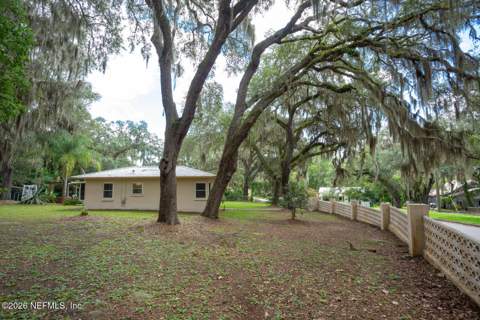 1202 Kirby Street, Palatka FL - photo 7 of 37