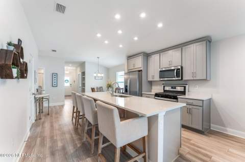 13148 Holsinger Boulevard, Jacksonville FL - photo 15 of 43