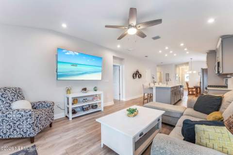 13148 Holsinger Boulevard, Jacksonville FL - photo 19 of 43