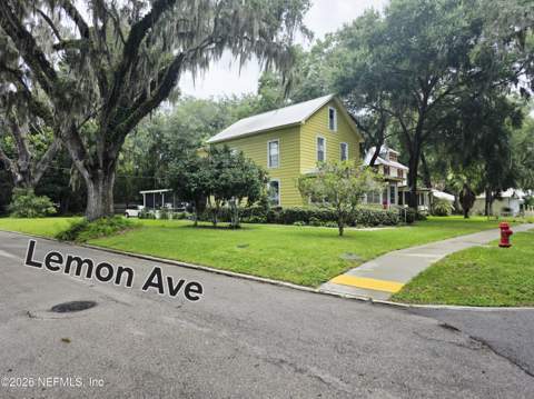 244 S Prospect Street, Crescent City FL - photo 6 of 37