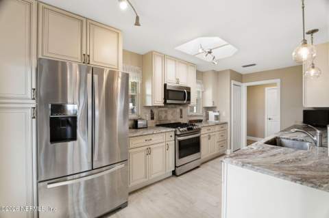 1105 Fishermans Way, Fleming Island FL - photo 23 of 94