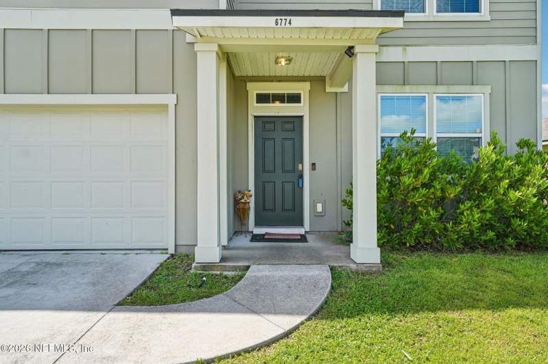 5 bedroom Single Family Residence at 6774 Sandle Drive, Villages Of Westport, Jacksonville — photo 3