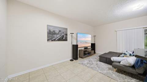 13322 Ocean Mist Drive, Jacksonville FL - photo 10 of 54