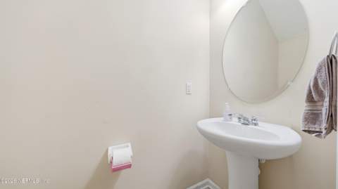 13322 Ocean Mist Drive, Jacksonville FL - photo 17 of 54