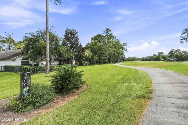 3 bedroom Single Family Residence at 1634 Highland View Court, Eagle Harbor, Fleming Island — photo 4