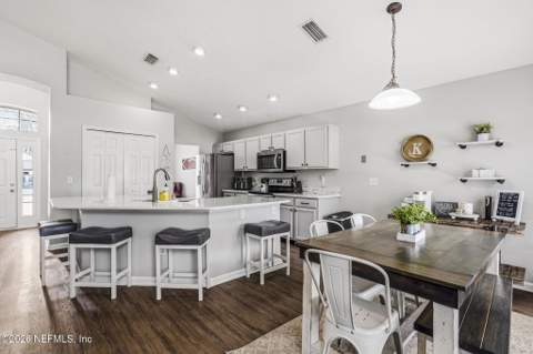 1634 Highland View Court, Fleming Island FL - photo 8 of 47