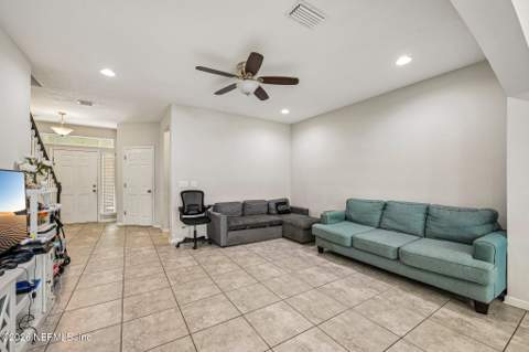 576 Richmond Drive, St. Johns FL - photo 11 of 36