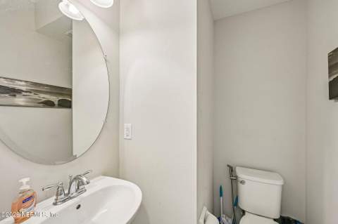 576 Richmond Drive, St. Johns FL - photo 16 of 36