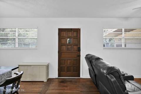 9038 Commonwealth Avenue, Jacksonville FL - photo 13 of 36