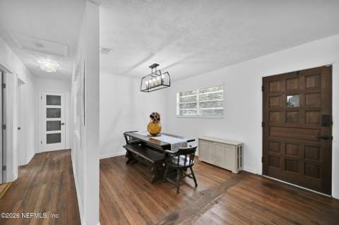 9038 Commonwealth Avenue, Jacksonville FL - photo 15 of 36