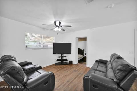 9038 Commonwealth Avenue, Jacksonville FL - photo 17 of 36