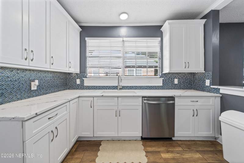 2 bedroom Single Family Residence at 2663 College Street, New Riverside, Jacksonville — photo 5