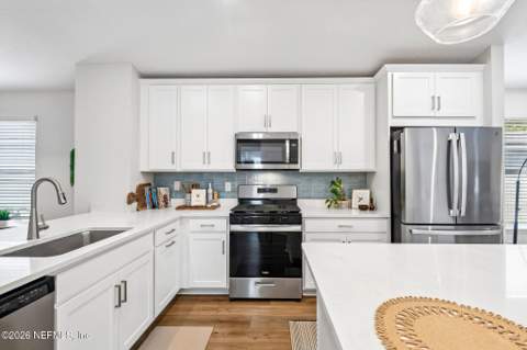 12924 Holsinger Boulevard, Jacksonville FL - photo 23 of 98