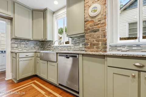 1405 Boulevard, Jacksonville FL - photo 7 of 57