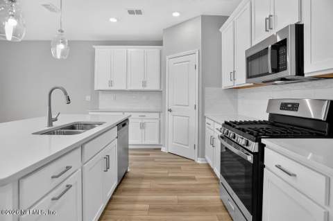 402 Cherry Elm Drive, St. Augustine FL - photo 7 of 44