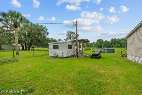 703 Walker Drive, Interlachen FL - photo 19 of 32