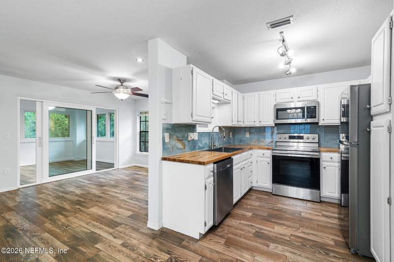 3 bedroom Condominium at 10150 Belle Rive Boulevard #110, Lakecrest, Jacksonville — photo 3