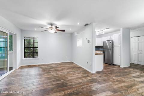 10150 Belle Rive Boulevard #110, Jacksonville FL - photo 13 of 49