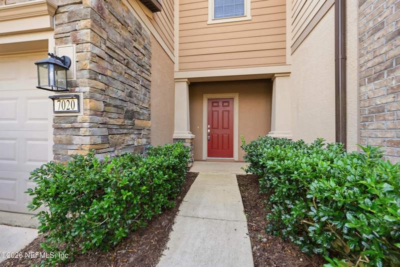 3 bedroom Townhouse at 7020 Butterfly Court, Bayberry, Jacksonville — photo 3