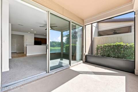 7020 Butterfly Court, Jacksonville FL - photo 10 of 36